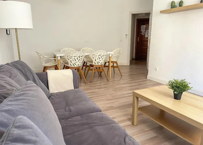 Central & Beautiful Apartment By Dv Properties #P2
